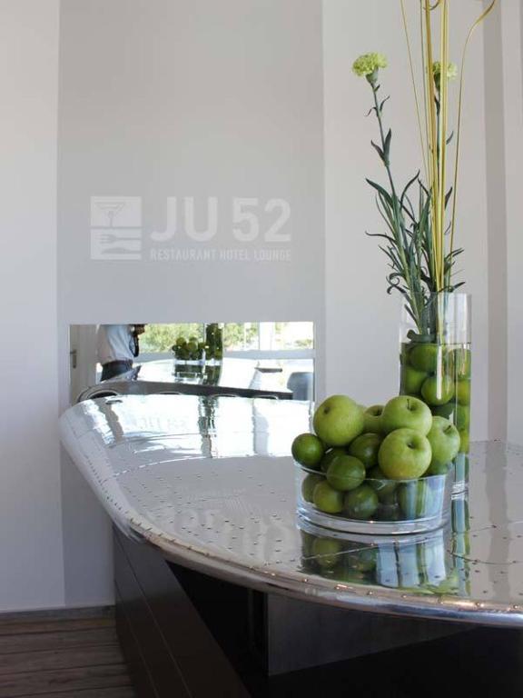 Ju52 Restaurant Hotel Lounge Arnsberg Ngoại thất bức ảnh