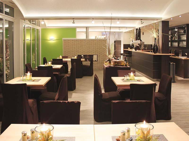 Ju52 Restaurant Hotel Lounge Arnsberg Ngoại thất bức ảnh